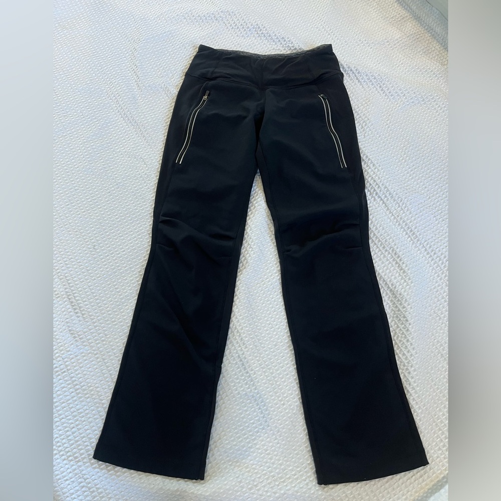 Lululemon Black Straight-Leg Pants Size 6 – Zippered Pockets